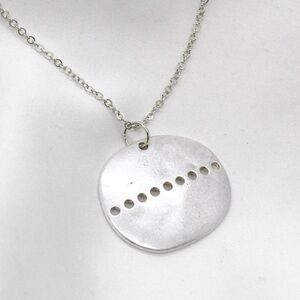 Round Disc Pendant Necklace
